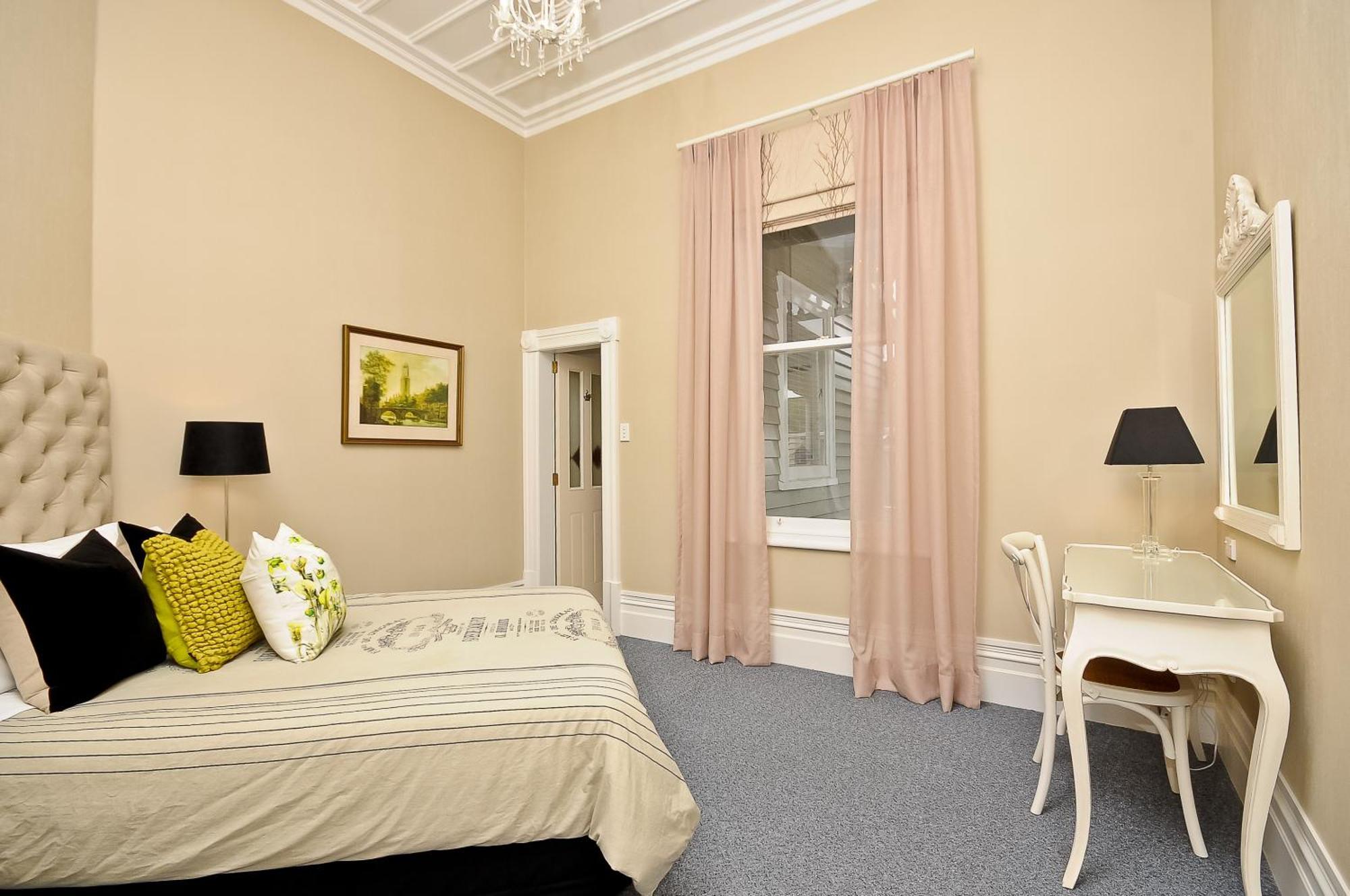 Valmai House Cambridge Motel Room photo