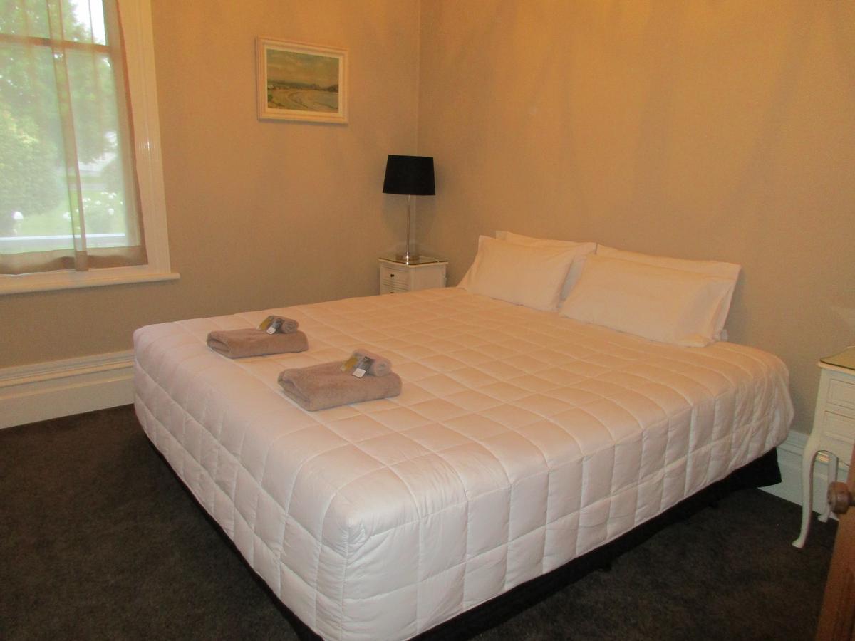 Valmai House Cambridge Motel Room photo